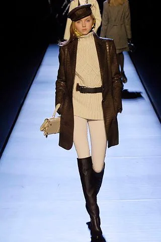 Look 17